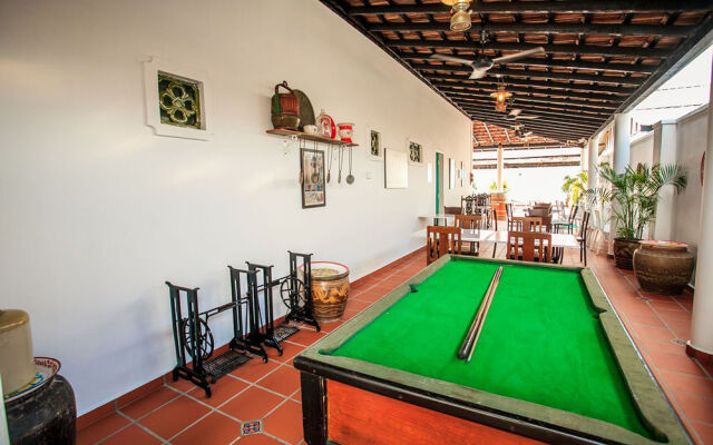 De Villa Courtyard