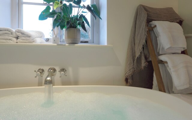 The Feathered Nest Country Inn