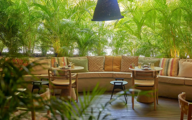 Suite Hotel Eden Mar