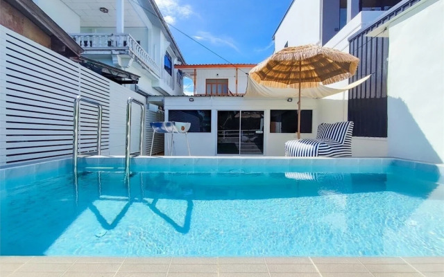 GAO Phala beachfront hostel & pool villa