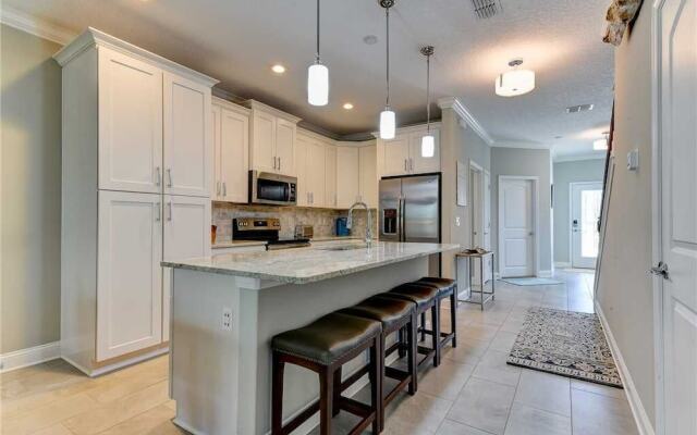 Beachykeen - Four Bedroom Home