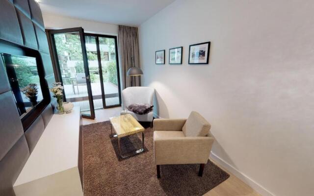 White Pearl Apartment 0.10