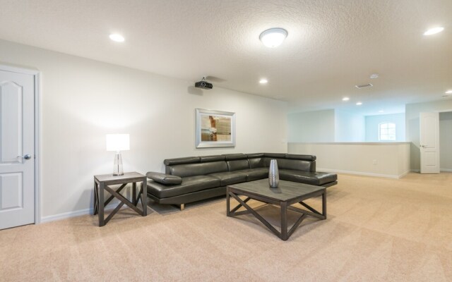 Windsor at Westside - 1639 Lima Avenue