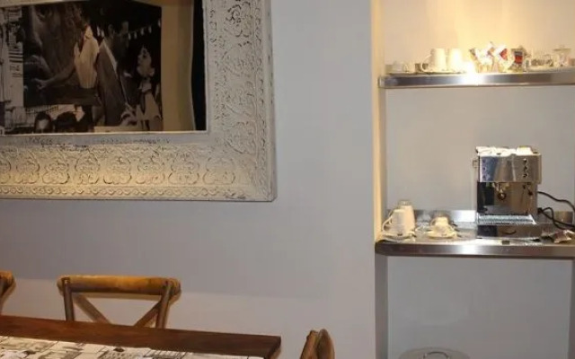 Vacanze Romane Rooms