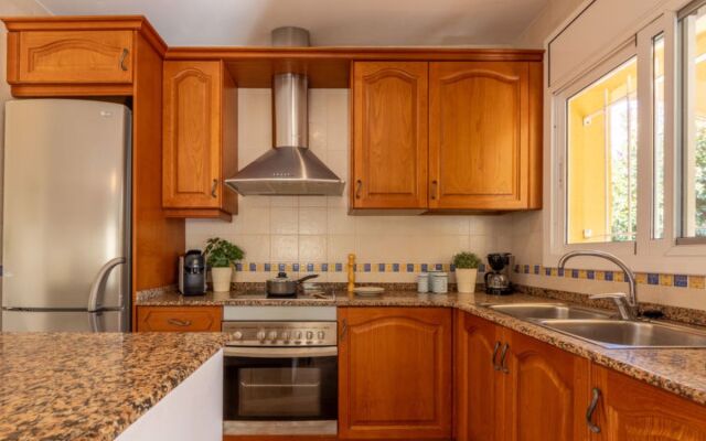 House Sally Deltebre