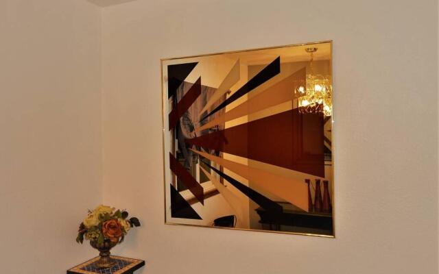 Arhaus 3