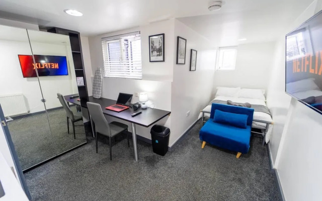 Captivating 1-bed Studio in Birmingham