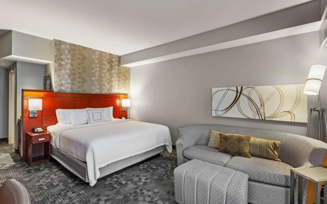 Courtyard by Marriott Tulsa Woodland Hills