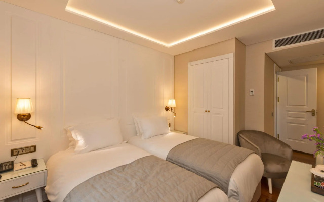 Ada Karakoy Hotel - Special Class