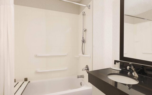 Fairfield Inn & Suites by Marriott Tampa Fairgrounds/Casino