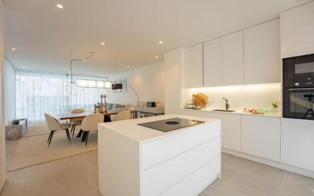 ONE SIX Villa in Vilamoura
