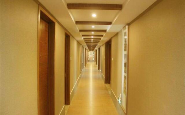 Yiwu Ruifeng Hotel