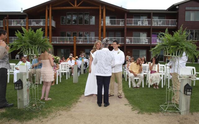 Best Western Premier The Lodge on Lake Detroit