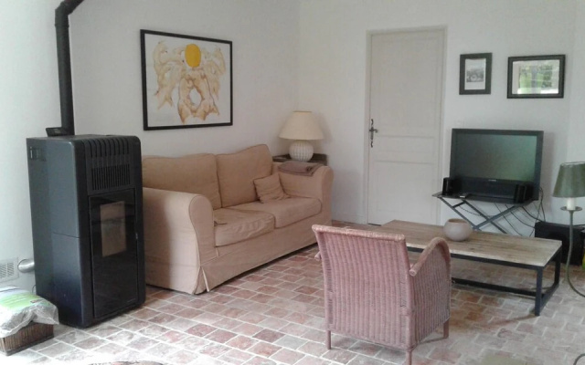 Villa With 4 Bedrooms in Tourrettes-sur-loup, With Wonderful sea View,