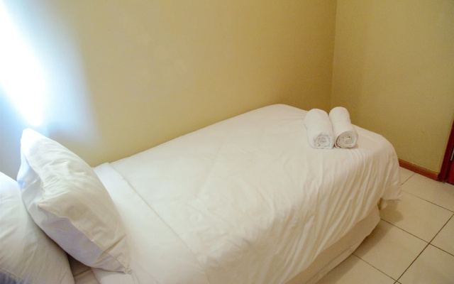 Best Space of 3BR Apartment Grand Palace Kemayoran