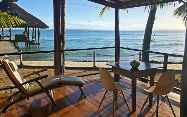 Casa Cayuco Eco-Adventure Lodge