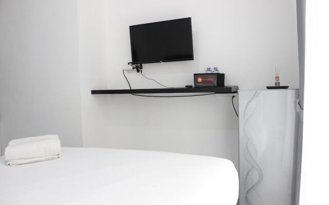 Monochrome Style Studio Room @Grand Asia Afrika Apartment