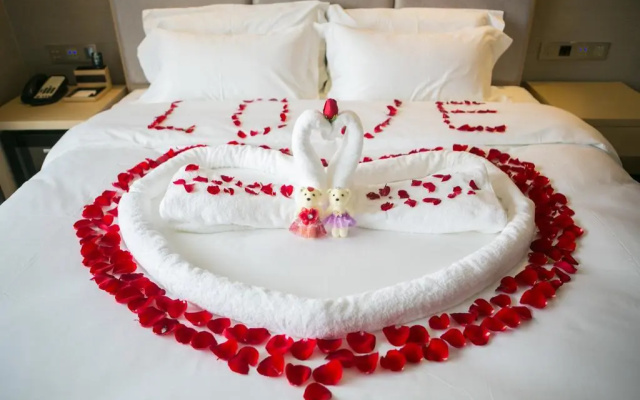 Lavande Hotel Wuhan Wusheng Road