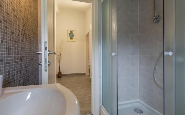 Stunning Apartment in Porec With 2 Bedrooms, Wifi and Outdoor Swimming Pool