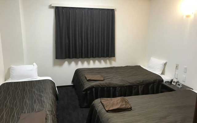 Osaka Corona Hotel