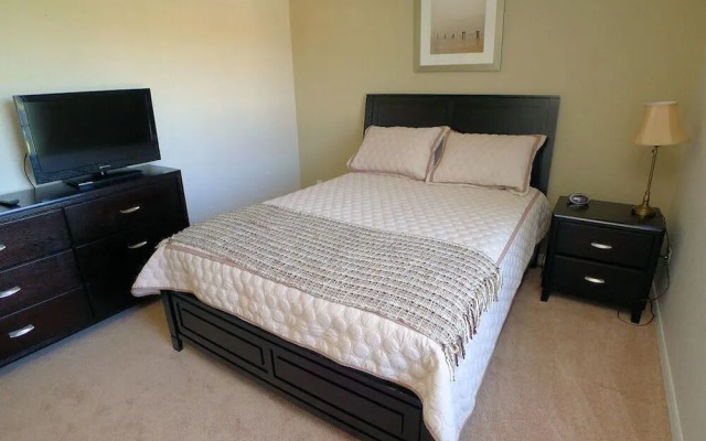 Lazy Breeze Holiday Home 4050