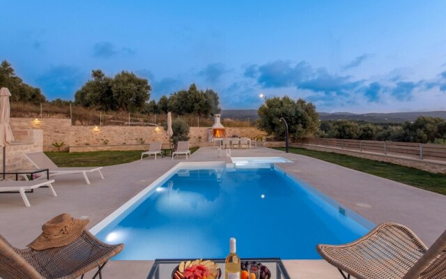 Villa Niragia With Magnificent View