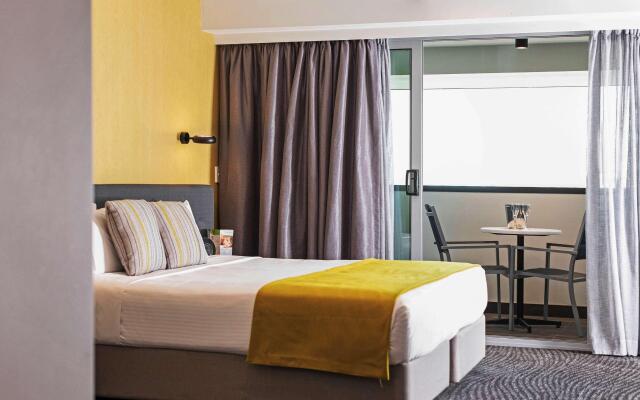 Mercure Melbourne Caroline Springs
