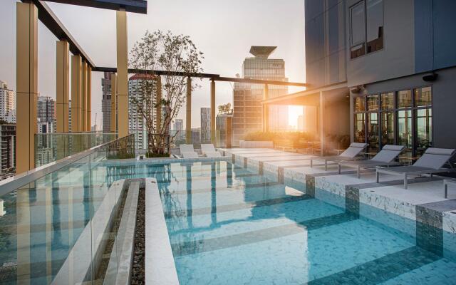 Staybridge Suites Bangkok Thonglor, an IHG Hotel