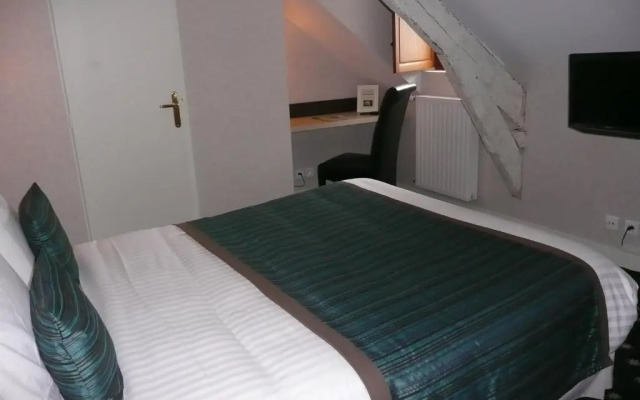 Logis Hôtel La Ferme du Blanchot