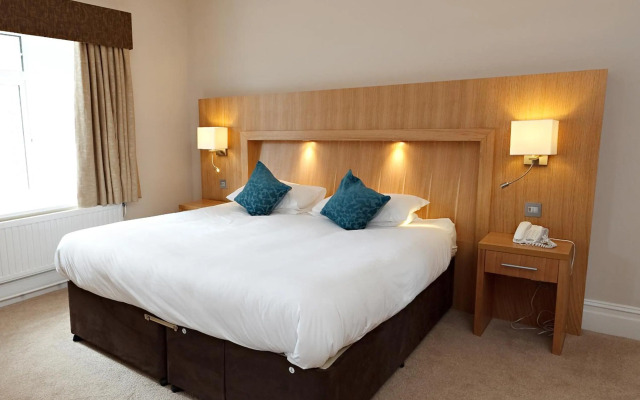 The Links Country Park Hotel