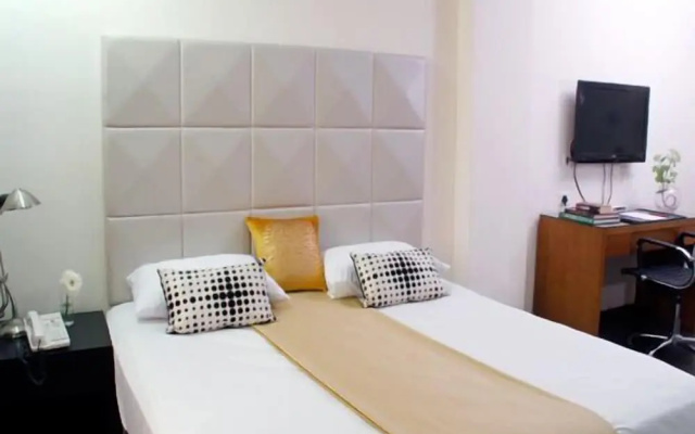At Home Suites