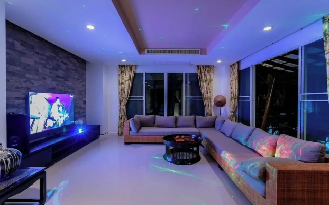 Villa Nirvana, Hua Hin