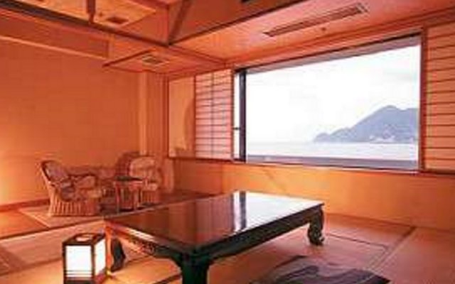 Okukinosaki Seaside Hotel