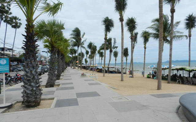 Apartments Alex Group NEOcondo Pattaya