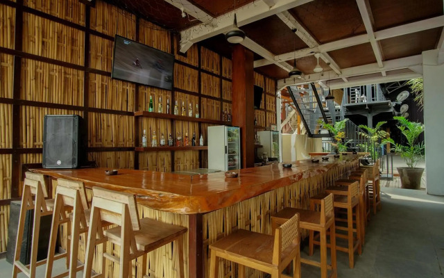 Gili Sands Hotel & Bar
