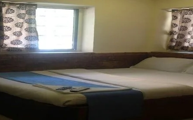 Room Maangta 111 @ Andheri East