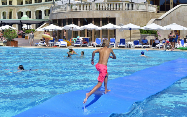 Sol Nessebar Bay & Mare Resort