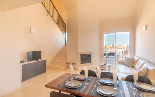 2247-Duplex 3 Bedrooms with 2 Terraces