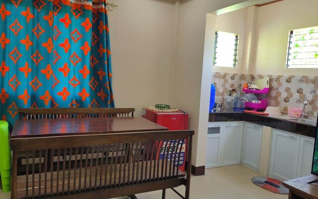 COCO'S Transient House