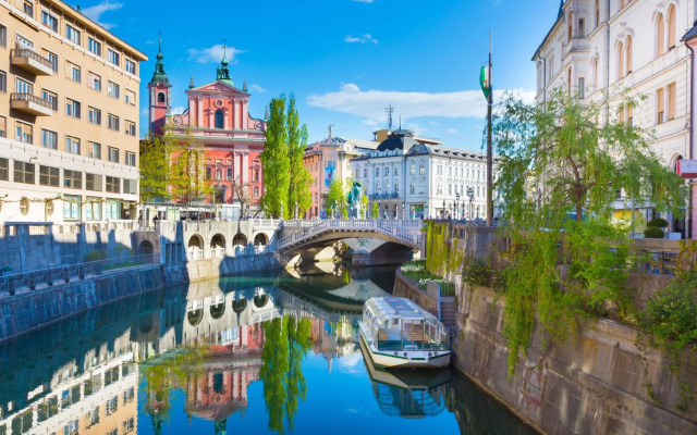 LjubljanaArt Apartment