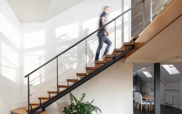 Apartment Penthouse Festina Lente