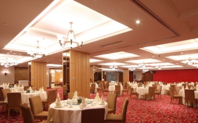 Hotel Paris Pan-Island