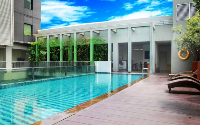 Sparks Life Jakarta, ARTOTEL Curated