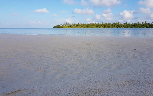 Hoandedhoo Inn