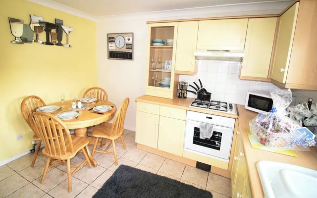 Doncaster -very Quiet-private Parking-dog Friendly