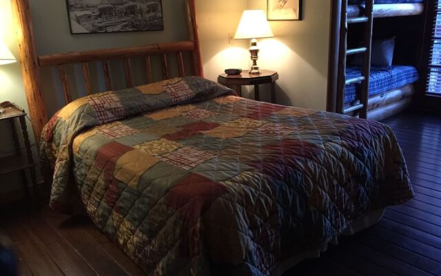 Sumas Mountain Lodge