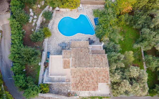 Loadstar Villas