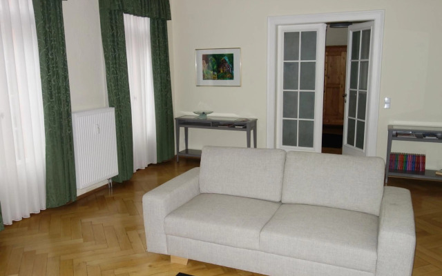 Schiller Apartments Fabrikantenwohnung