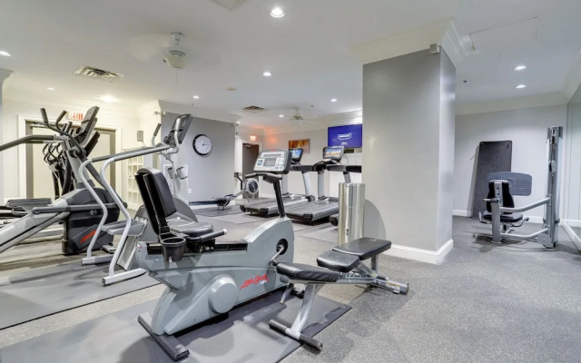 Spacious 2BR Condo at Ballston