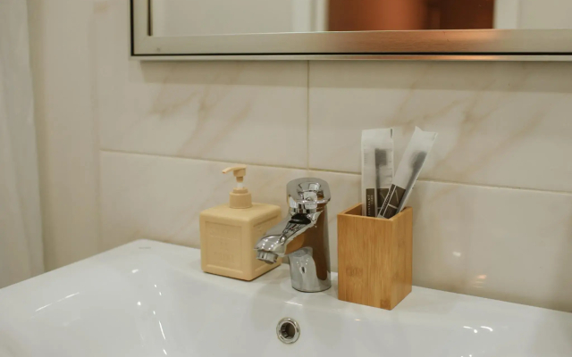 Studio+A bedroom in the city center in a comfortable Manhattan residential complex - Apartment in تشيليابنسك - Photo 4